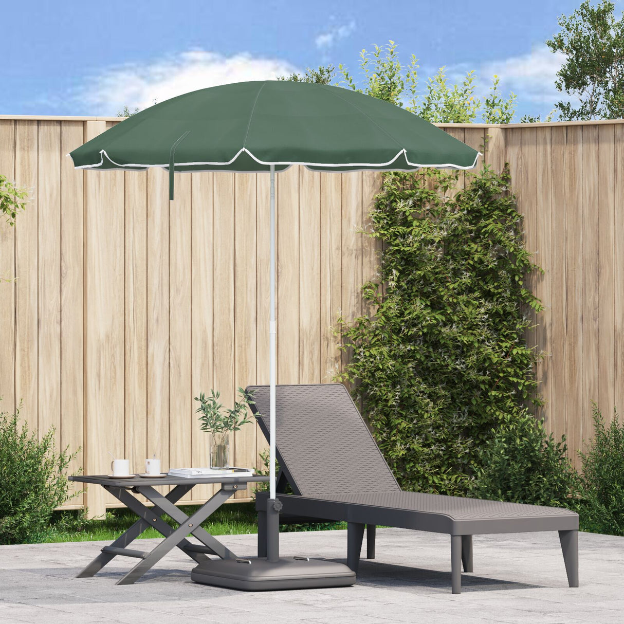 Beach Parasol With Metal Pole Green 161X193 Cm Polyester