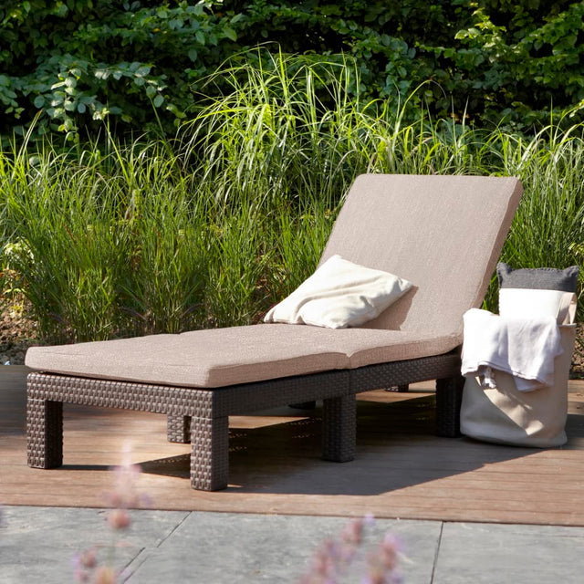 Keter Sunlounger With Cushion Daytona
